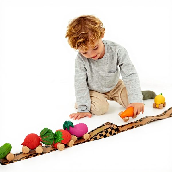 Voiture jouet bébé Oli Carol caoutchouc naturel bois FSC